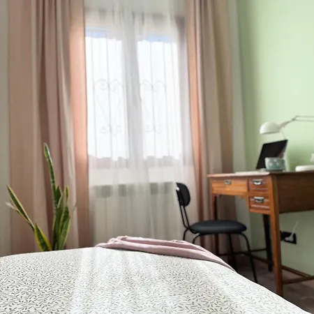 Rosmarino - Charming 2 Bedrooms With Garden And Parking * 因佩里亚