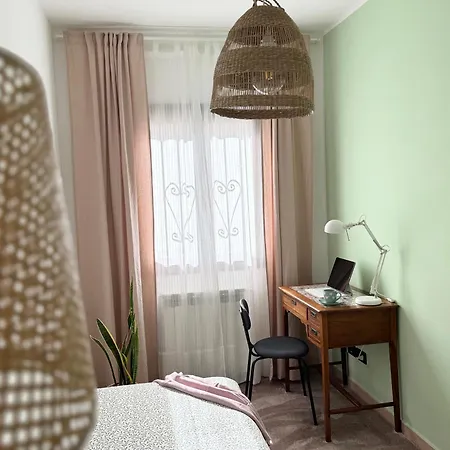 Rosmarino - Comodita E Tranquillita Con Giardino E Parcheggio 임페리아