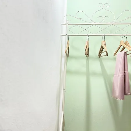 Rosmarino - Comodita E Tranquillita Con Giardino E Parcheggio *