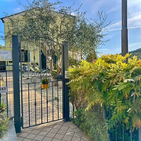 Daire Rosmarino - Comodita E Tranquillita Con Giardino E Parcheggio *