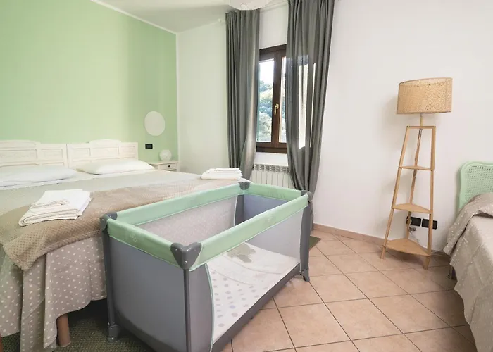 Rosmarino - Comodita E Tranquillita Con Giardino E Parcheggio Lägenhet Imperia