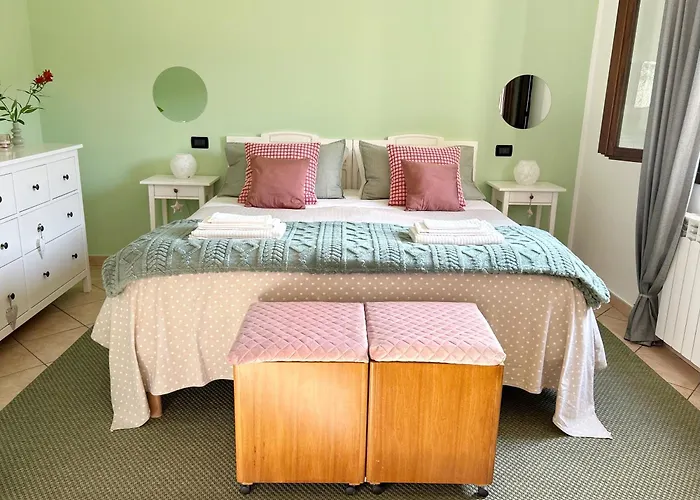 Rosmarino - Comodita E Tranquillita Con Giardino E Parcheggio *