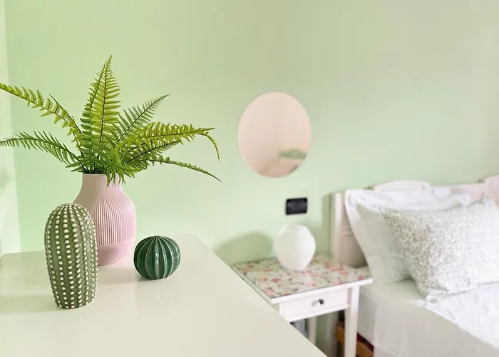 Rosmarino - Comodita E Tranquillita Con Giardino E Parcheggio Lägenhet