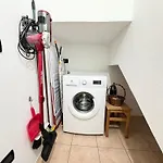 아파트 Rosmarino - Charming 2 Bedrooms With Garden And Parking 임페리아