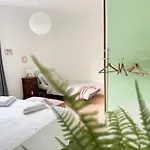 아파트 Rosmarino - Charming 2 Bedrooms With Garden And Parking