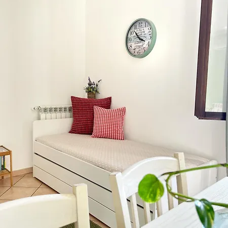 Rosmarino - Comodita E Tranquillita Con Giardino E Parcheggio Apartment
