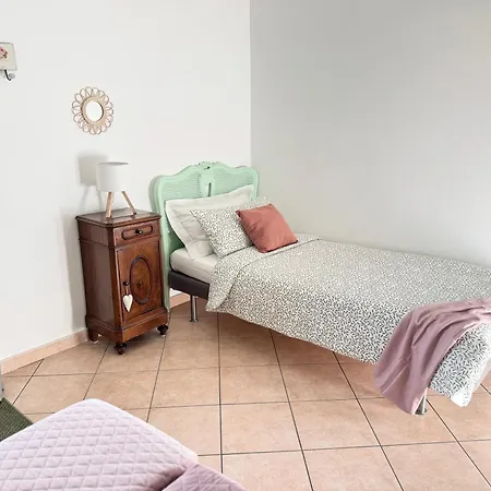 Rosmarino - Charming 2 Bedrooms With Garden And Parking Апартаменты Империя