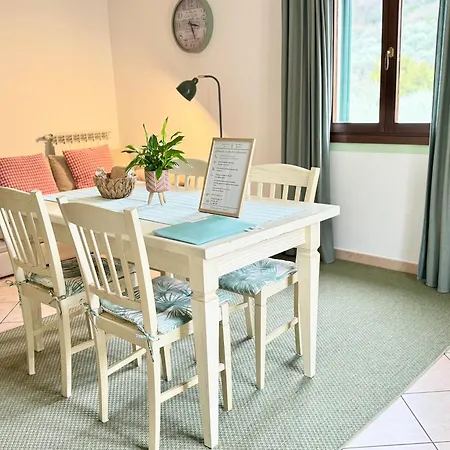 Διαμέρισμα Rosmarino - Comodita E Tranquillita Con Giardino E Parcheggio Imperia