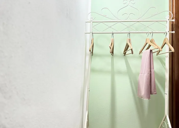 Rosmarino - Comodita E Tranquillita Con Giardino E Parcheggio *