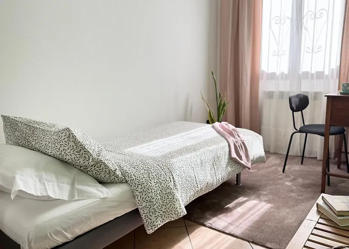 Rosmarino - Comodita E Tranquillita Con Giardino E Parcheggio * Imperia